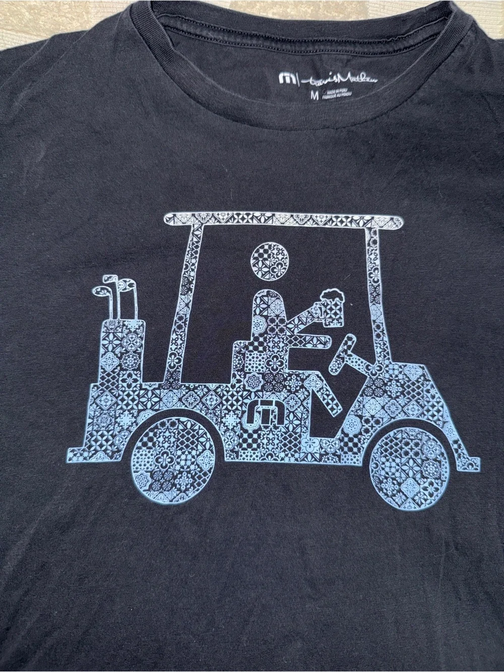 TravisMathew graphic t-shirt size‎ M